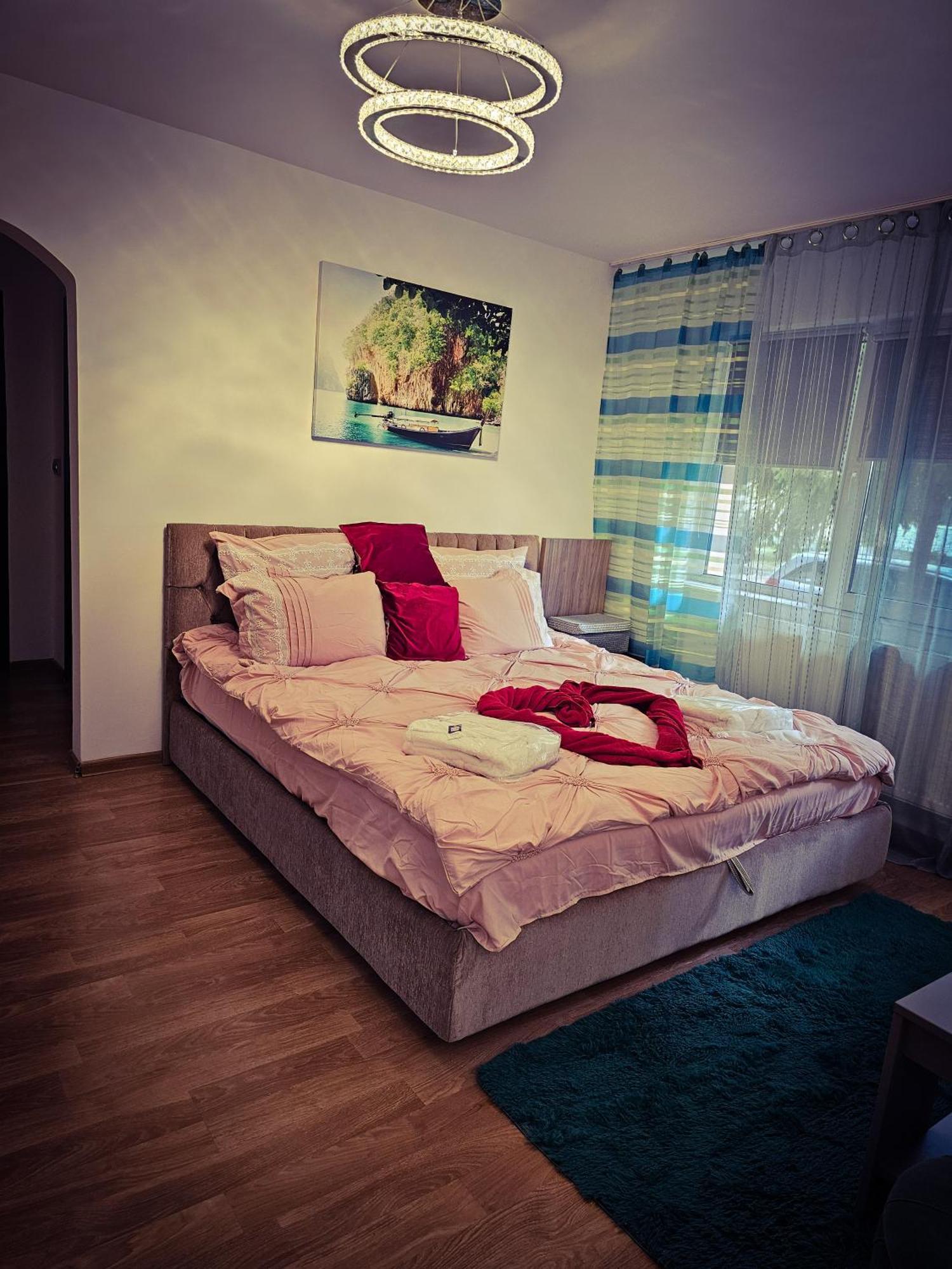 Mony Apartaments Roman Zewnętrze zdjęcie